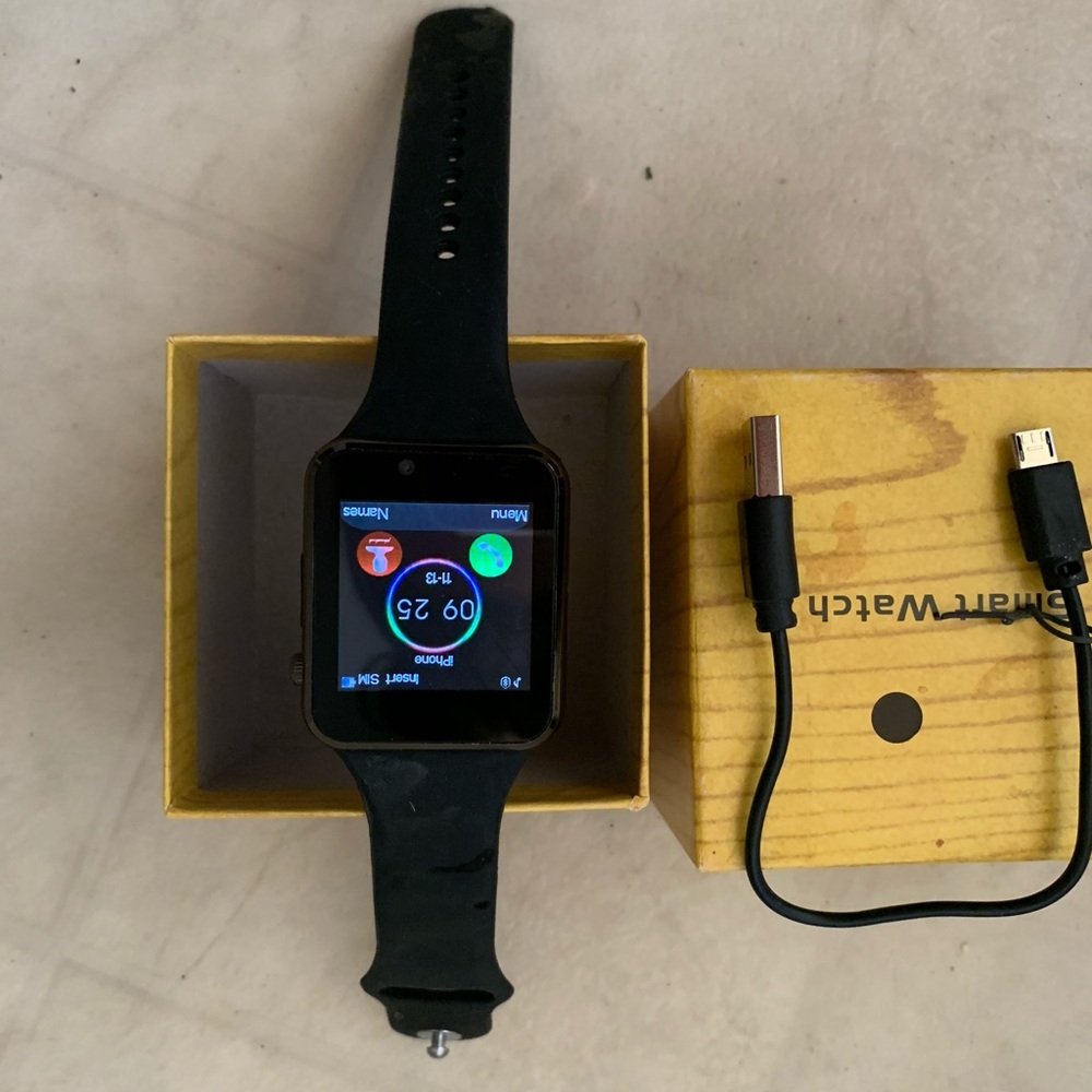 Smart watch for iPhone - Picture 1 of 4